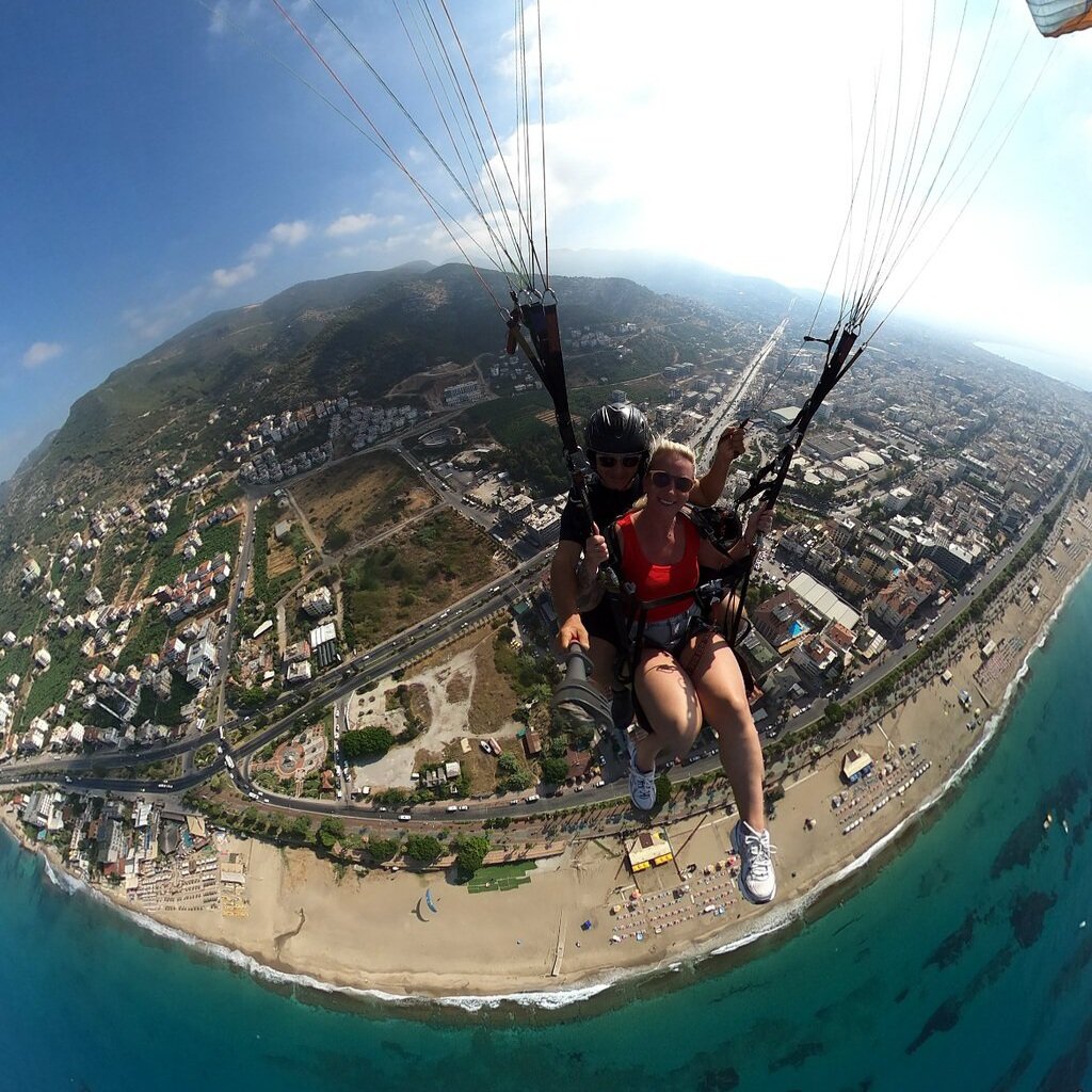 Paragliding in Antalya discover unique aerial adventure now